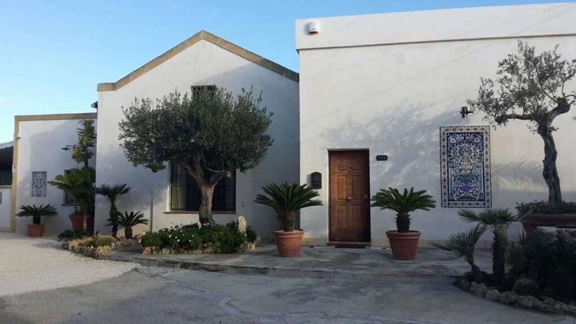 Baglio Isolalunga Bed and Breakfast Marsala Buitenkant foto